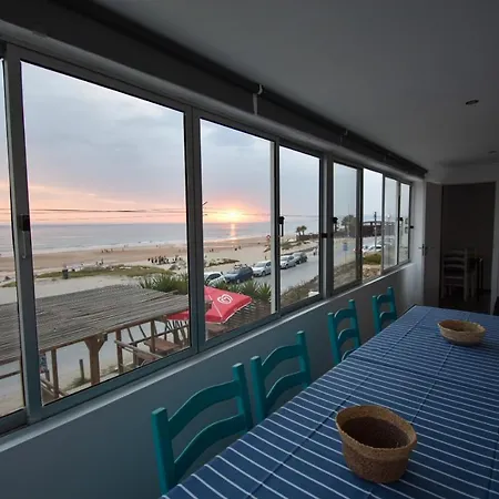 Rock'S Beach Spot Front Costa da Caparica Exterior photo